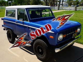 Right front 1975 Ford Bronco Ranger